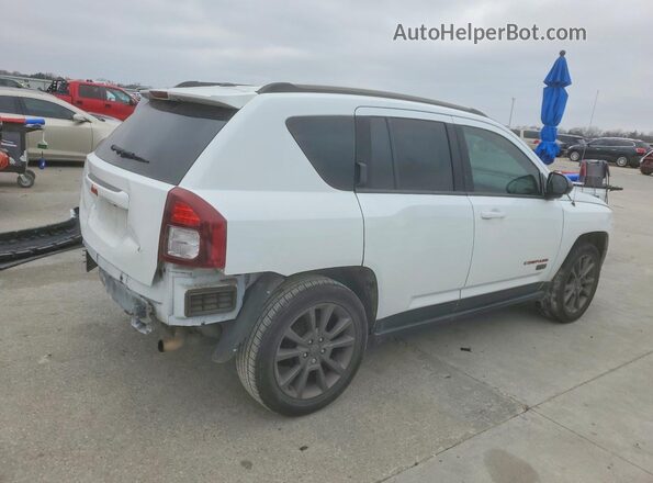 1C4NJCBB2GD726979 2016 JEEP COMPASS Белый Задняя правая четверть
