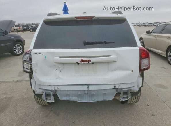 1C4NJCBB2GD726979 2016 JEEP COMPASS Белый Вид сзади