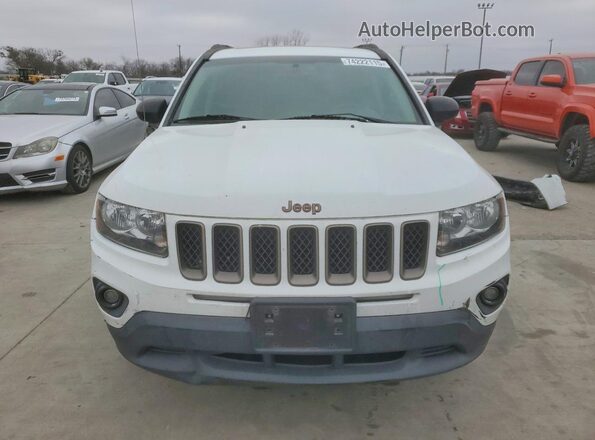 1C4NJCBB2GD726979 2016 JEEP COMPASS Белый Вид спереди