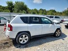 2016 Jeep Compass Latitude Белый vin: 1C4NJCEA1GD620297