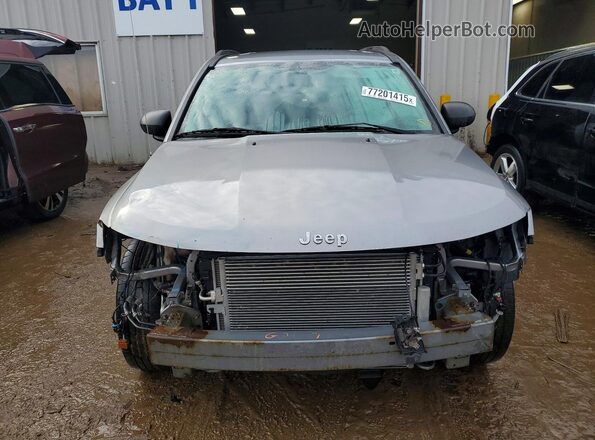 1C4NJDBB3GD778319 2016 JEEP COMPASS Серебряный Вид спереди