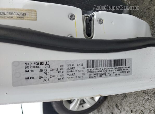 1C4NJDBB9GD662302 2016 JEEP COMPASS Белый Вид наклейки с VIN-кодом