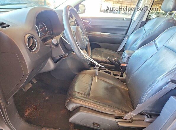 1C4NJDEBXGD764669 2016 JEEP COMPASS Серый Вид салона спереди
