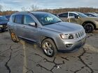 2017 Jeep Compass Latitude Серебряный vin: 1C4NJDEBXHD107565
