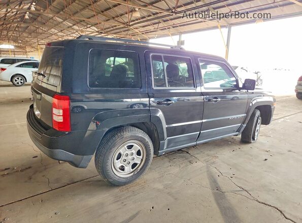 1C4NJPBB7GD574396 2016 JEEP PATRIOT Черный Задняя правая четверть