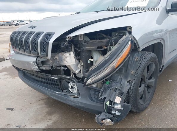 1C4PJLAB5HW623961 2017 JEEP CHEROKEE Gray 