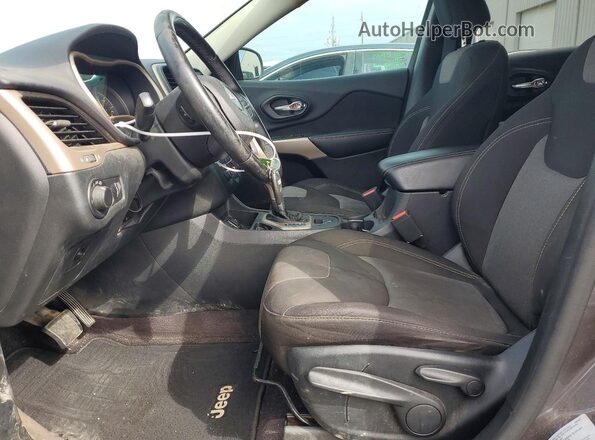 1C4PJLAS6HW661814 2017 JEEP CHEROKEE Gray Vista interior delantera