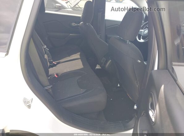 1C4PJLCB3KD221601 2019 JEEP CHEROKEE Белый Вид наклейки с VIN-кодом