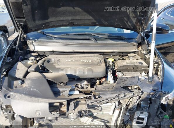 1C4PJLCB4JD611976 2018 JEEP CHEROKEE Черный Вид сзади
