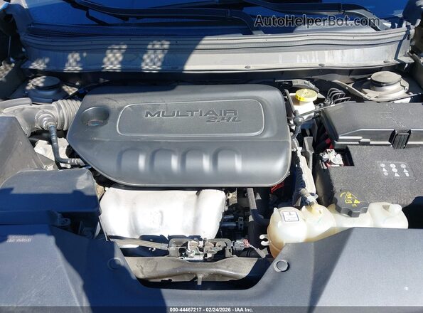 1C4PJLCB4KD263694 2019 JEEP CHEROKEE Brown Engine compartment view