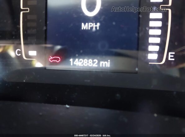 1C4PJLCB4KD263694 2019 JEEP CHEROKEE Brown 