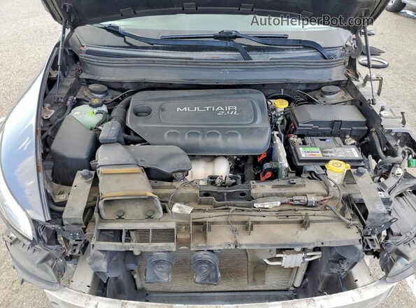 1C4PJLCB5JD615390 2018 JEEP CHEROKEE Черный Вид подкапотного пространства