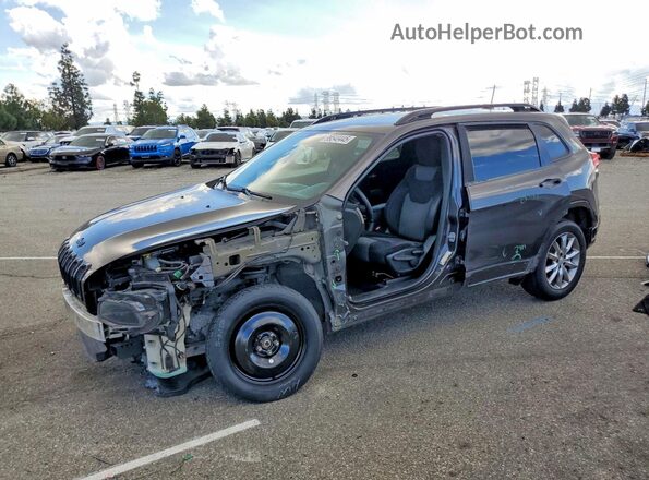 1C4PJLCB5JD615390 2018 JEEP CHEROKEE Черный Передняя левая четверть