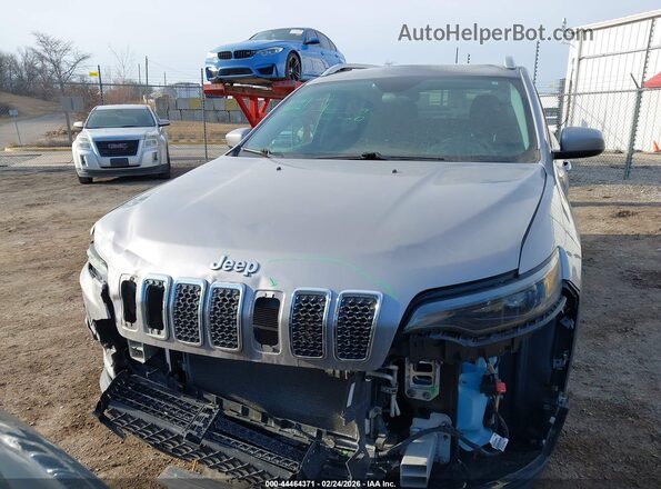 1C4PJLCB9KD222302 2019 JEEP CHEROKEE Silver ხელსაწყოთა პანელის ხედი