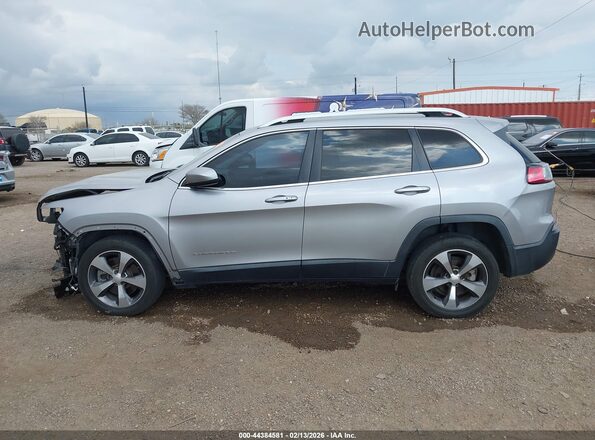 1C4PJLDB0KD403044 2019 JEEP CHEROKEE Серебряный 
