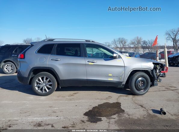 1C4PJLDX8JD519635 2018 JEEP CHEROKEE Серебряный Вид задней части салона
