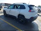2019 Jeep Cherokee Altitude Fwd White vin: 1C4PJLLB8KD369971