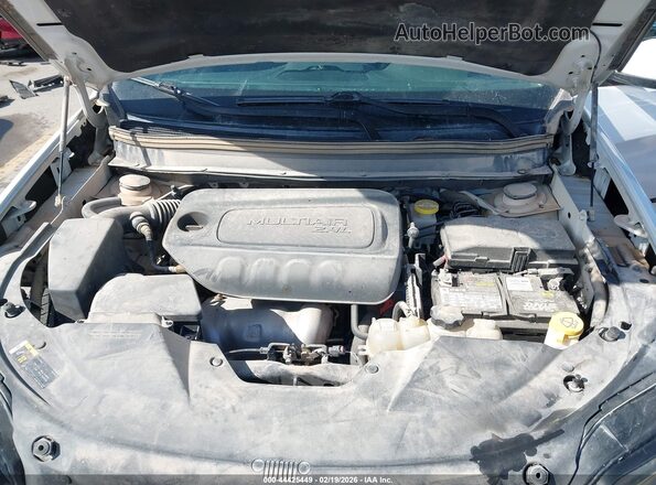 1C4PJLLB8KD369971 2019 JEEP CHEROKEE White Vista trasera