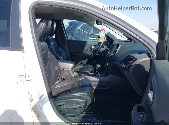 1C4PJLLB8KD369971 2019 JEEP CHEROKEE White Vista interior delantera