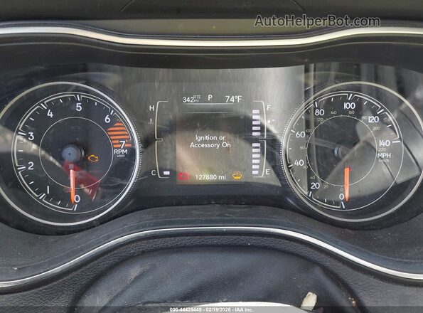 1C4PJLLB8KD369971 2019 JEEP CHEROKEE White Vista de los asientos traseros