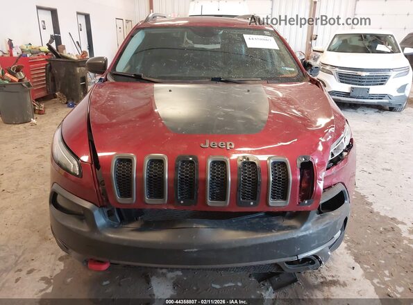 1C4PJMBB7HW632942 2017 JEEP CHEROKEE Красный Вид щитка приборов