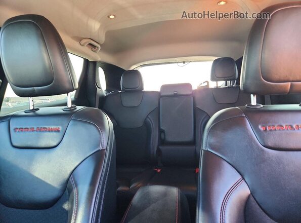 1C4PJMBX2MD108230 2021 JEEP CHEROKEE Серый Вид задних сидений