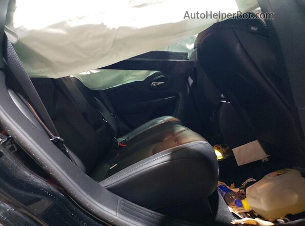 1C4PJMBX9MD206896 2021 JEEP CHEROKEE Black Widok wnętrza z tyłu