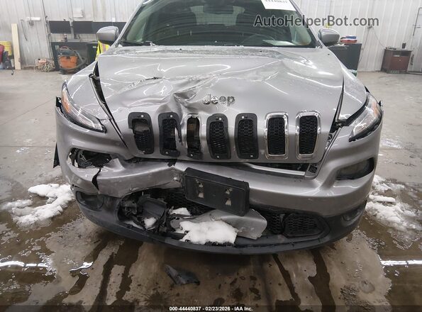 1C4PJMCS4GW210916 2016 JEEP CHEROKEE Gray Widok z przodu
