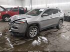 2016 Jeep Cherokee Latitude Gray vin: 1C4PJMCS4GW210916