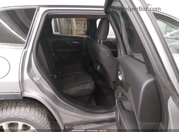 1C4PJMCS4GW210916 2016 JEEP CHEROKEE Gray Widok naklejki z numerem VIN