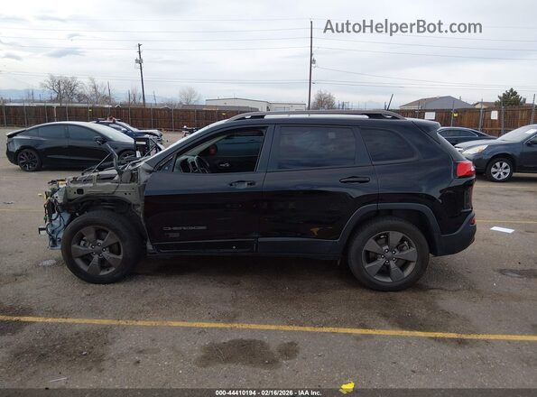 1C4PJMCS7HW546304 2017 JEEP CHEROKEE Черный 