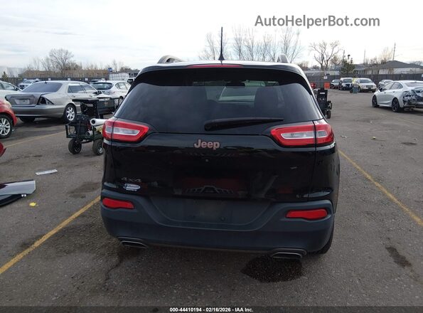 1C4PJMCS7HW546304 2017 JEEP CHEROKEE Черный 