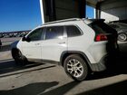 2016 Jeep Cherokee Latitude Белый vin: 1C4PJMCS9GW148834