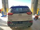 2016 Jeep Cherokee Latitude Белый vin: 1C4PJMCS9GW148834