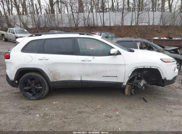 1C4PJMDB8JD571888 2018 JEEP CHEROKEE Белый Вид задней части салона