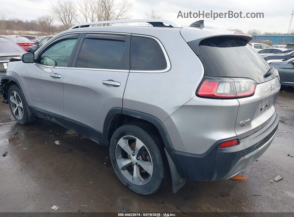 1C4PJMDN8KD208938 2019 JEEP CHEROKEE Silver Tył lewy