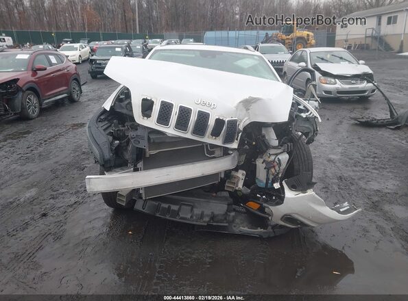 1C4PJMDX1KD140273 2019 JEEP CHEROKEE White Widok deski rozdzielczej