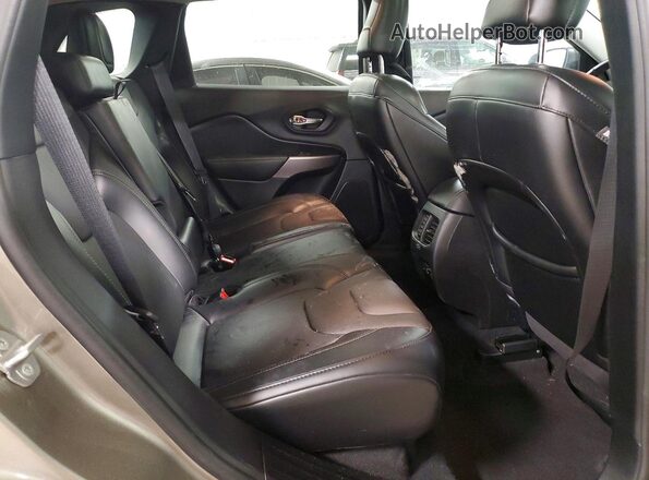 1C4PJMDX7MD165231 2021 JEEP CHEROKEE Brown Rear interior view