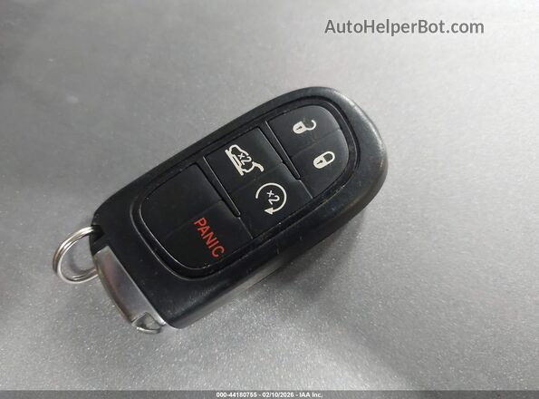1C4PJMLB1KD310847 2019 JEEP CHEROKEE Серый Вид панели приборов