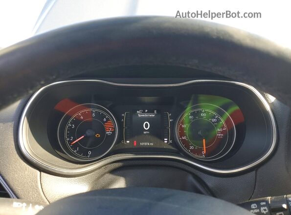 1C4PJMLB3KD433114 2019 JEEP CHEROKEE Silver Սարքավորումների վահանակի տեսք