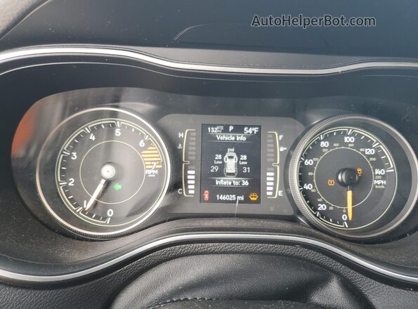 1C4PJMLB7MD160553 2021 JEEP CHEROKEE Burgundy Instrument cluster view