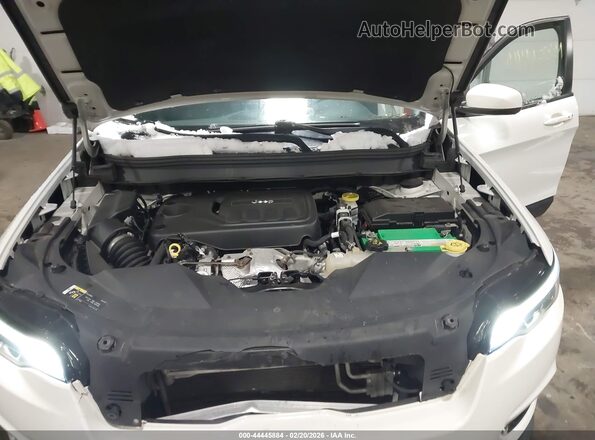 1C4PJMLNXKD336602 2019 JEEP CHEROKEE White Vista trasera