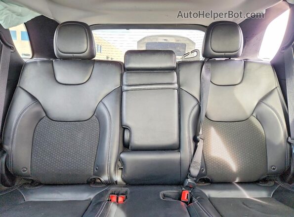 1C4PJMLX0KD389729 2019 JEEP CHEROKEE Черный Вид задних сидений
