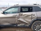 2019 Jeep Cherokee Latitude Plus 4x4 Серый vin: 1C4PJMLX1KD239354