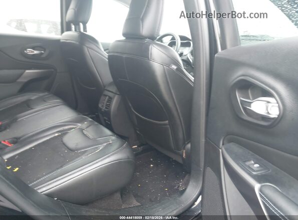 1C4PJMLX2KD104108 2019 JEEP CHEROKEE Black Widok naklejki z numerem VIN