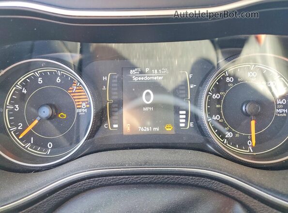 1C4PJMLX4KD389300 2019 JEEP CHEROKEE Black ხელსაწყოთა პანელის ხედი