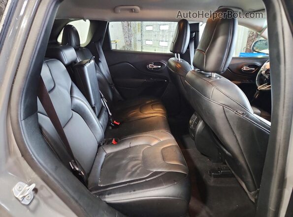 1C4PJMMB3PD115161 2023 JEEP CHEROKEE Charcoal უკანა სალონის ხედი