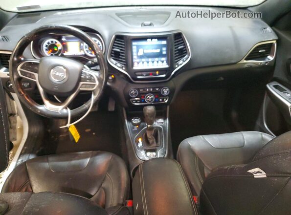 1C4PJMMX7MD110875 2021 JEEP CHEROKEE White Vista del salpicadero