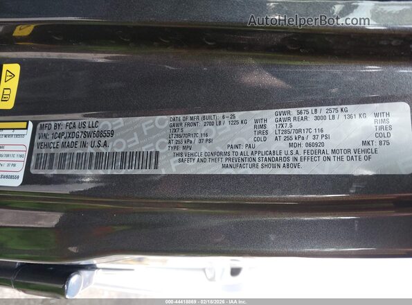 1C4PJXDG7SW608559 2025 JEEP WRANGLER Gray Widok komory silnika