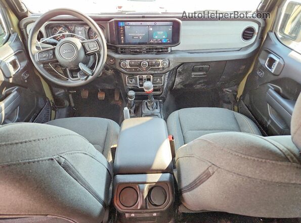 1C4PJXDGXSW516815 2025 JEEP WRANGLER Зеленый Вид панели приборов